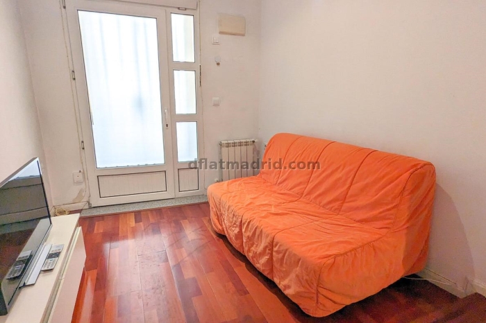 Apartamento Tranquilo en Centro de 1 Dormitorio #675 en Madrid