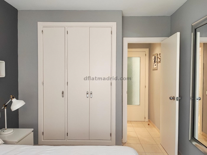 Apartamento Luminoso en Chamartin de 1 Dormitorio #865 en Madrid