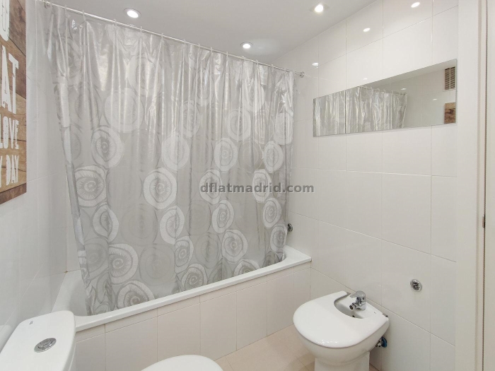 Apartamento Luminoso en Chamartin de 1 Dormitorio #865 en Madrid