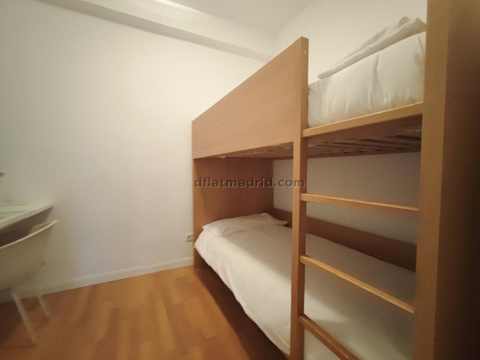 Apartamento Céntrico en Salamanca de 3 Dormitorios #882 en Madrid