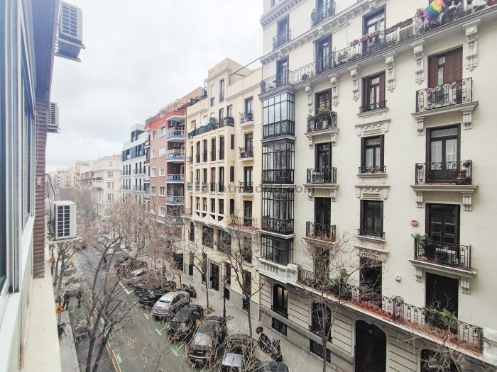 Central Apartment in Salamanca of 3 Bedrooms #882 in Madrid