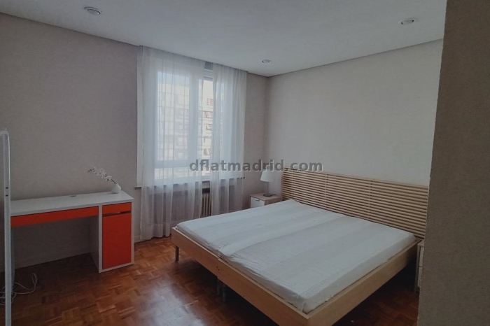 Apartamento Luminoso en Chamartin de 2 Dormitorios #900 en Madrid