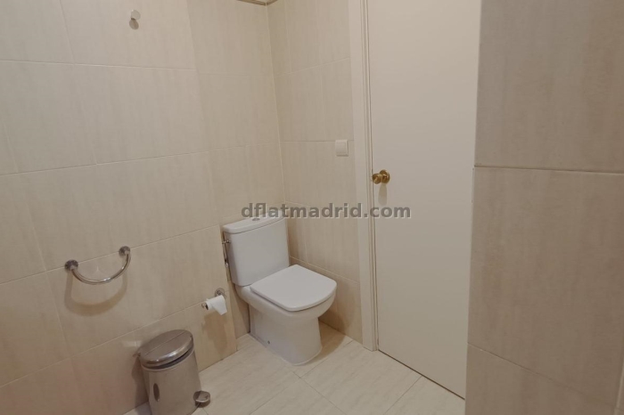 Apartamento Luminoso en Chamartin de 2 Dormitorios #900 en Madrid