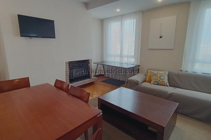 Apartamento Luminoso en Chamartin de 2 Dormitorios #900 en Madrid