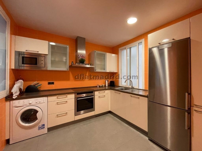 Apartamento Céntrico en Salamanca de 2 Dormitorios #1008 en Madrid