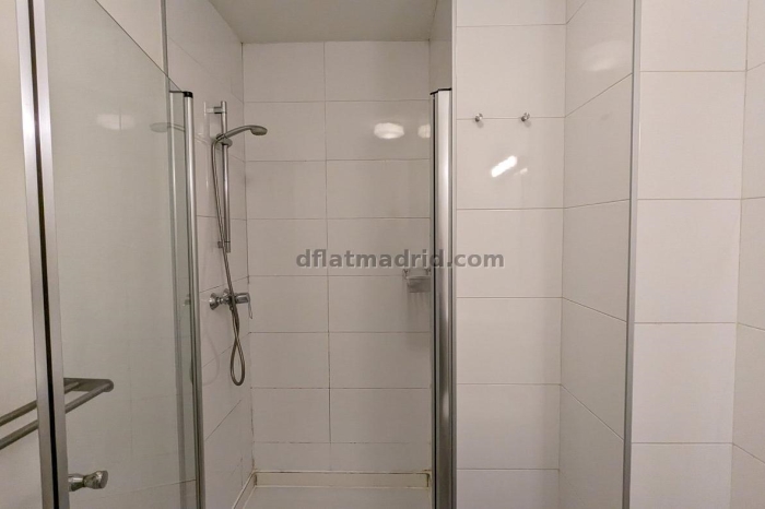 Apartamento Amplio en Centro de 3 Dormitorios #1020 en Madrid