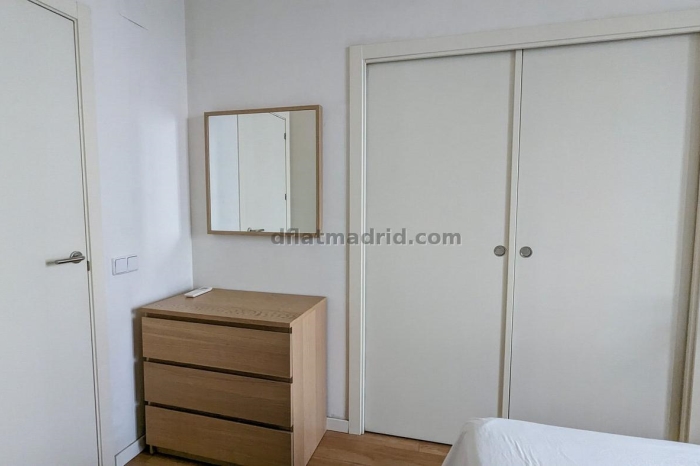 Spacious Apartment in Centro of 3 Bedrooms #1020 in Madrid