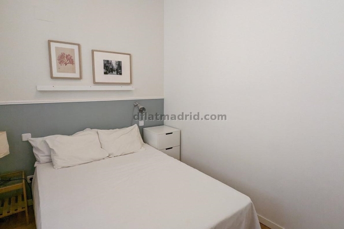 Apartamento Amplio en Centro de 3 Dormitorios #1020 en Madrid