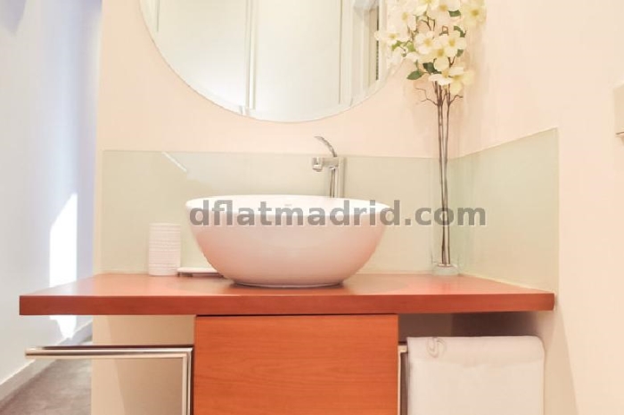 Apartamento Amplio en Chamartin de 3 Dormitorios #1321 en Madrid