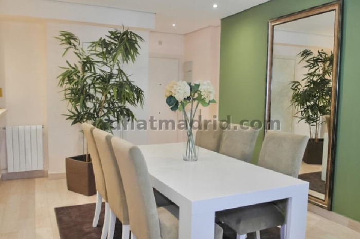 Apartamento Amplio en Chamartin de 3 Dormitorios #1321 en Madrid