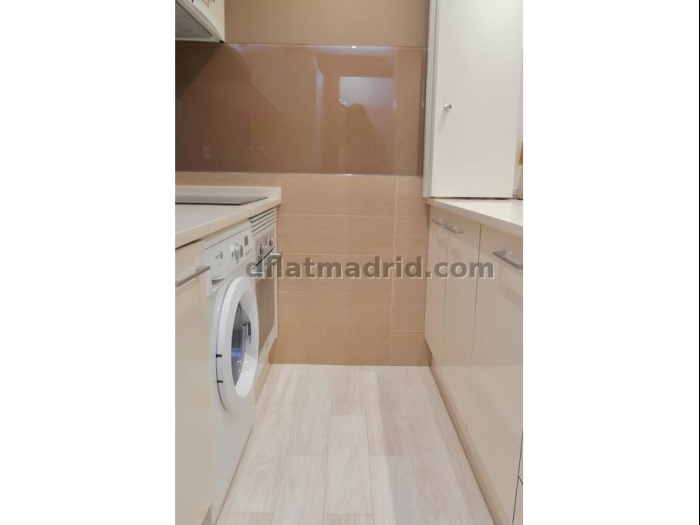 Spacious Apartment in Chamartin of 3 Bedrooms #1321 in Madrid