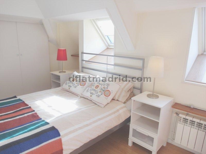 Apartamento Luminoso en Chamartin de 2 Dormitorios #1360 en Madrid