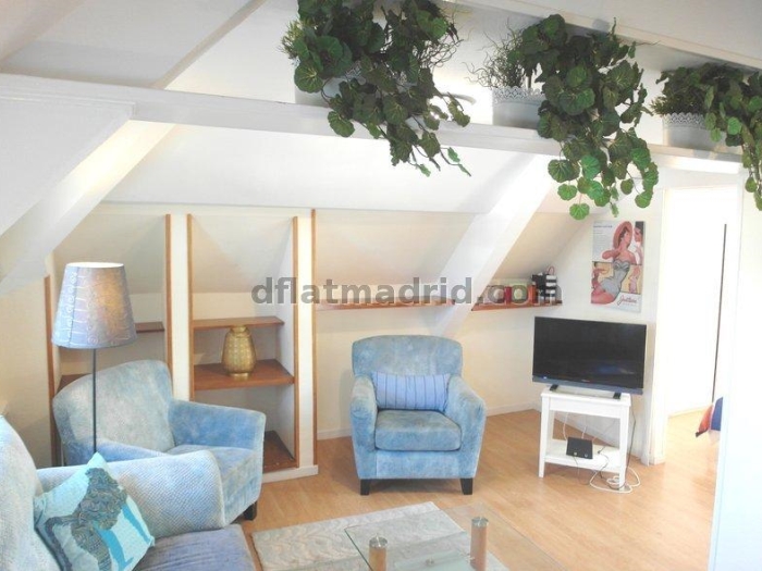 Apartamento Luminoso en Chamartin de 2 Dormitorios #1360 en Madrid