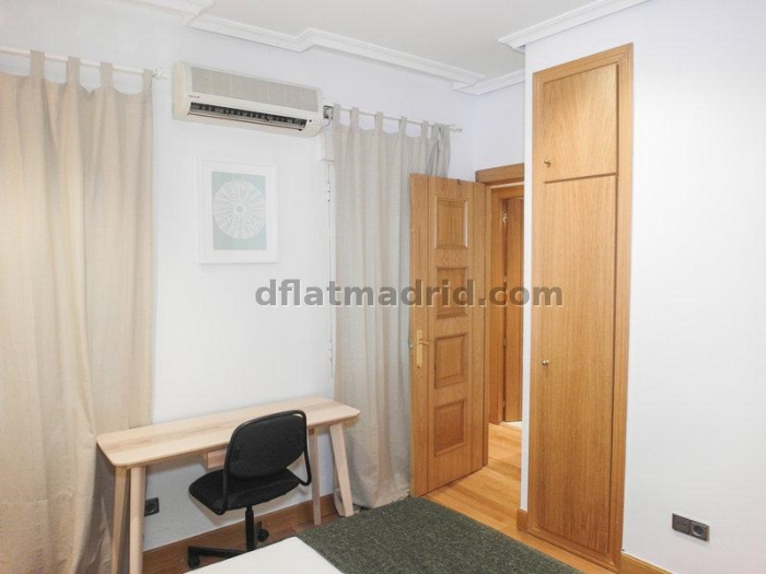 Quiet Apartment in Chamartin of 2 Bedrooms #1537 in Madrid