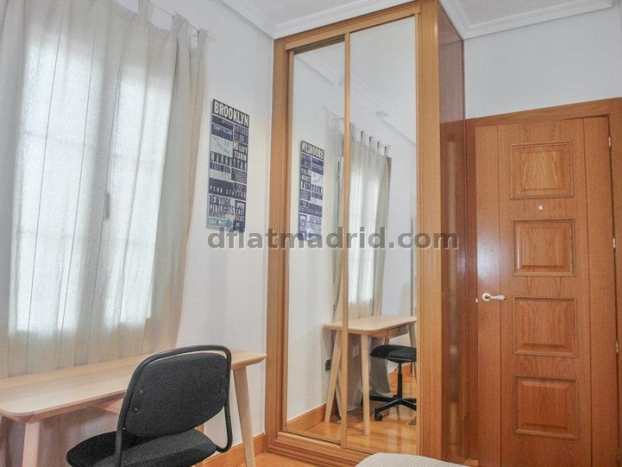 Quiet Apartment in Chamartin of 2 Bedrooms #1537 in Madrid