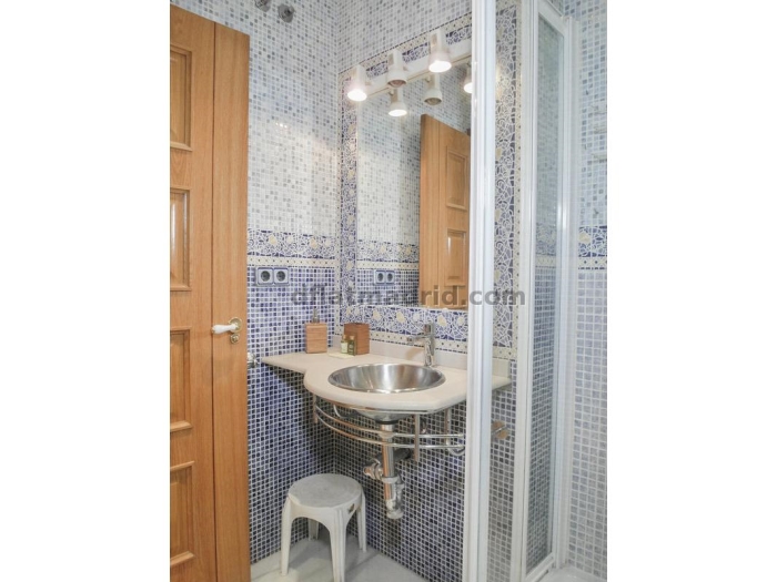 Quiet Apartment in Chamartin of 2 Bedrooms #1537 in Madrid