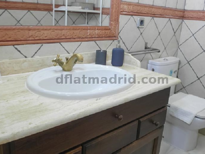 Quiet Apartment in Chamartin of 2 Bedrooms #1540 in Madrid