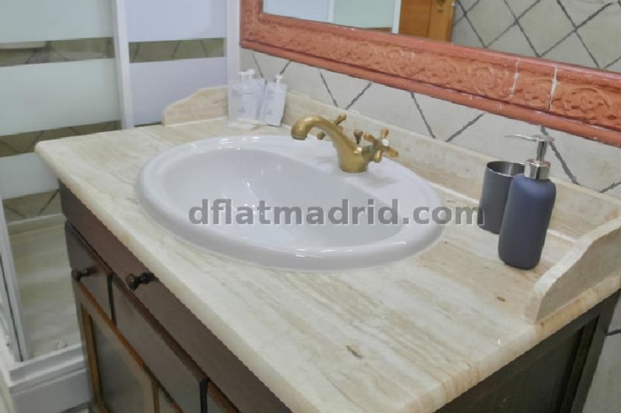 Quiet Apartment in Chamartin of 2 Bedrooms #1540 in Madrid