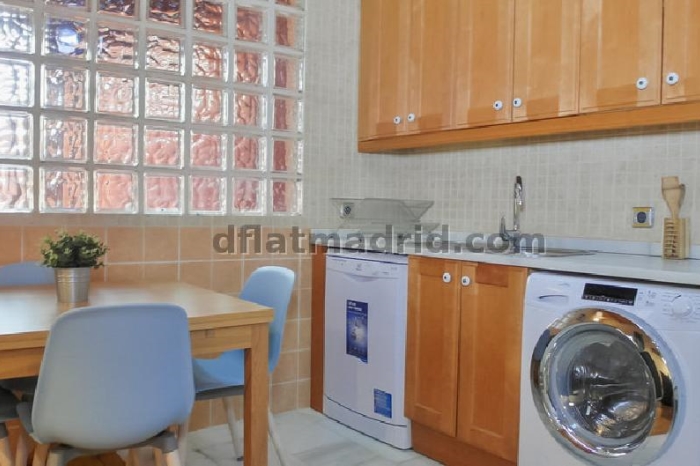 Quiet Apartment in Chamartin of 2 Bedrooms #1540 in Madrid