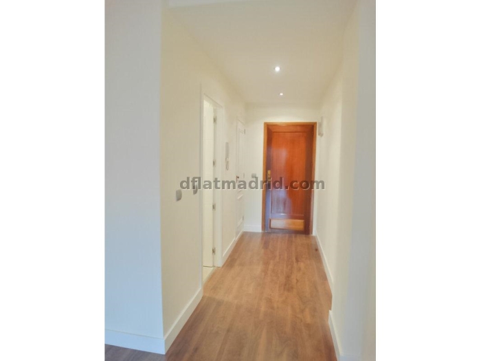 Apartamento Amplio en Hortaleza de 2 Dormitorios con terraza #1704 en Madrid