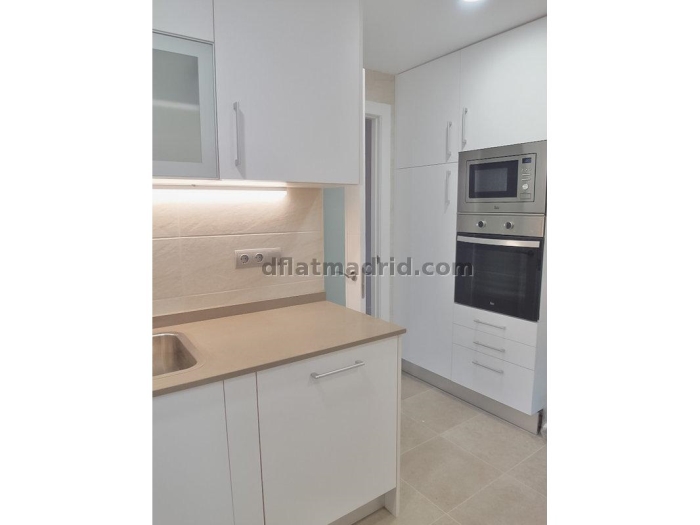 Apartamento Amplio en Hortaleza de 2 Dormitorios con terraza #1704 en Madrid