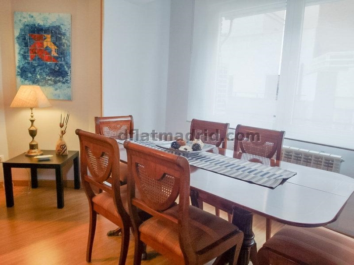 Apartamento Amplio en Chamartin de 3 Dormitorios #1709 en Madrid