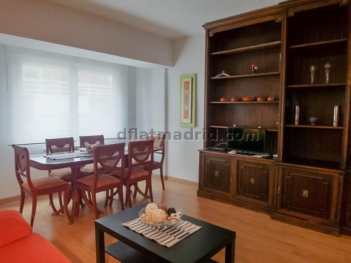 Apartamento Amplio en Chamartin de 3 Dormitorios #1709 en Madrid