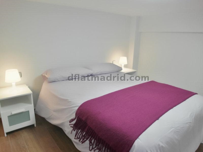 Apartamento Tranquilo en Centro de 1 Dormitorio #1712 en Madrid