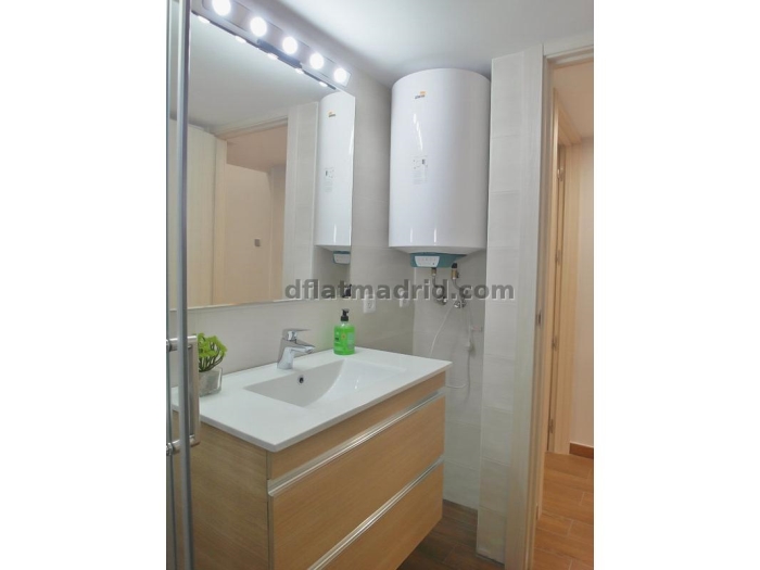 Apartamento Tranquilo en Centro de 1 Dormitorio #1712 en Madrid