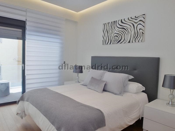 Apartamento Céntrico en Chamberi de 3 Dormitorios #1740 en Madrid