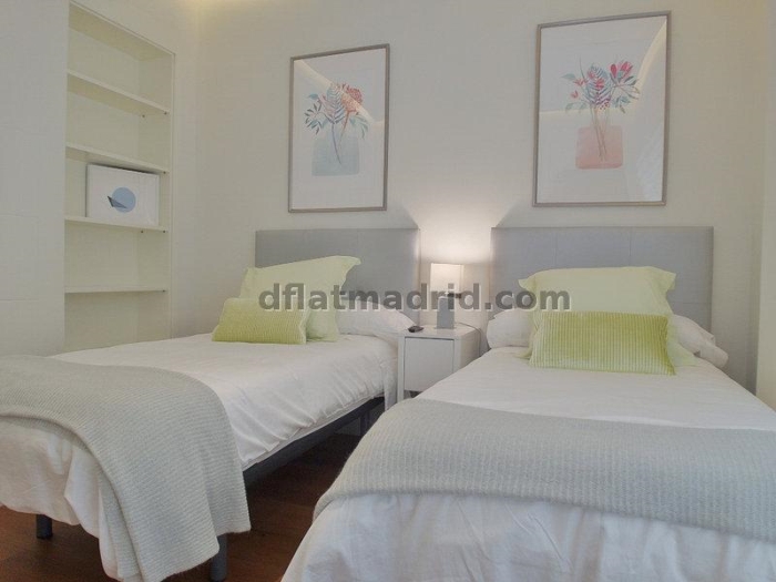 Apartamento Céntrico en Chamberi de 3 Dormitorios #1740 en Madrid