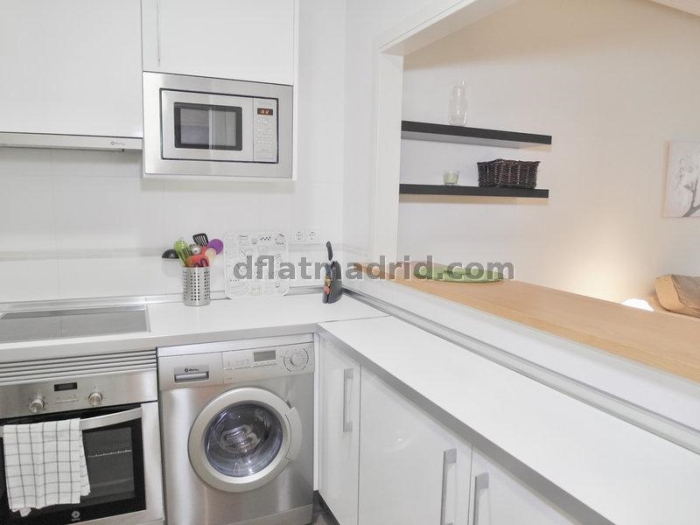 Apartamento Tranquilo en Chamartin de 1 Dormitorio con terraza #694 en Madrid