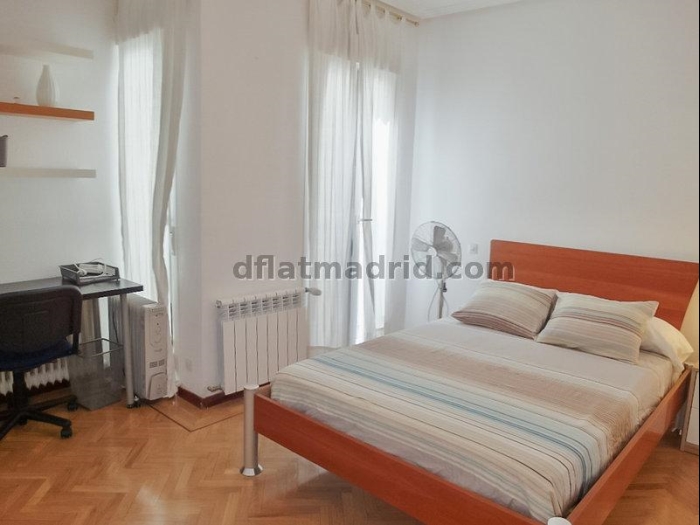 Apartamento Céntrico en Chamberi de 2 Dormitorios #714 en Madrid