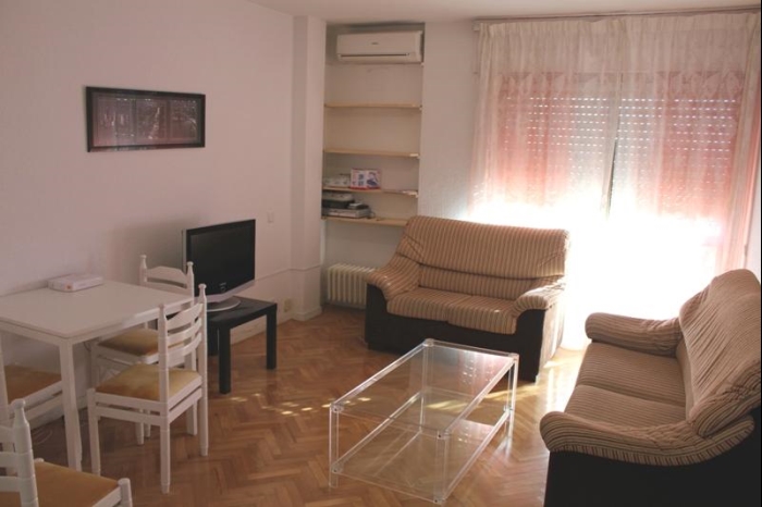 Bright Apartment in Chamartin of 2 Bedrooms with terrace #735 in Madrid