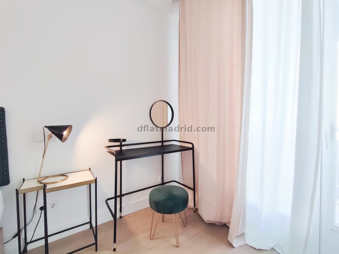 Apartamento Luminoso en Chamartin de 1 Dormitorio #855 en Madrid