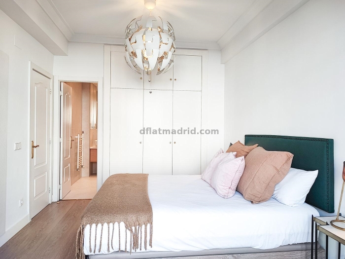 Apartamento Luminoso en Chamartin de 1 Dormitorio #855 en Madrid