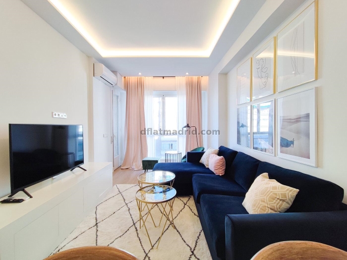 Apartamento Luminoso en Chamartin de 1 Dormitorio #855 en Madrid