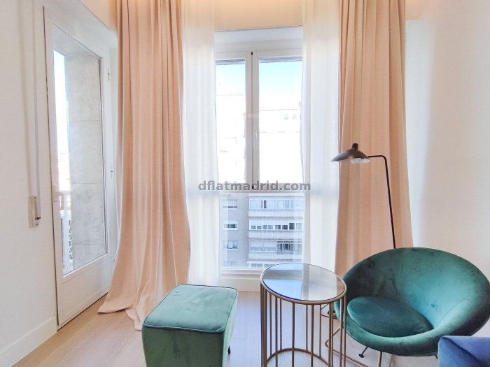 Apartamento Luminoso en Chamartin de 1 Dormitorio #855 en Madrid