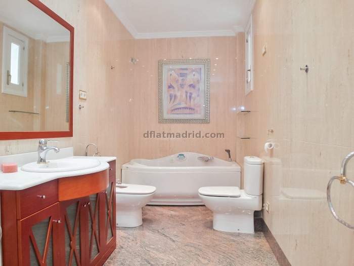 Apartamento Céntrico en Salamanca de 2 Dormitorios #1585 en Madrid