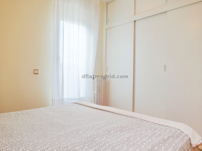 Quiet Penthouse in Retiro of 2 Bedrooms #1594 in Madrid