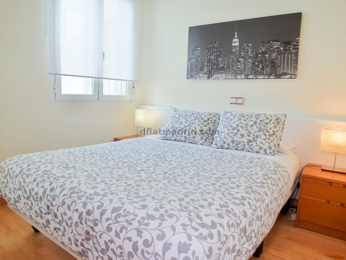 Atico con Terraza en Retiro de 2 Dormitorios #1594 en Madrid