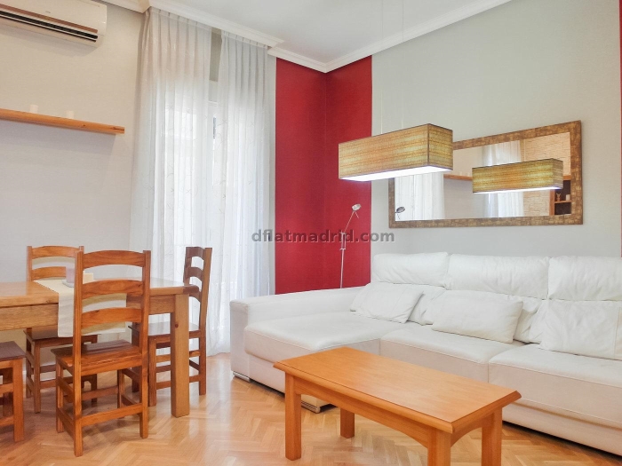 Spacious Apartment in Centro of 2 Bedrooms #1598 in Madrid