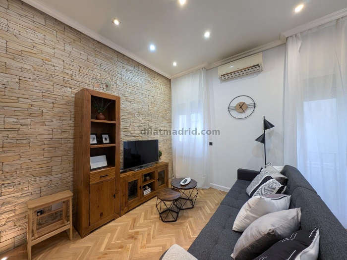 Spacious Apartment in Centro of 2 Bedrooms #1598 in Madrid