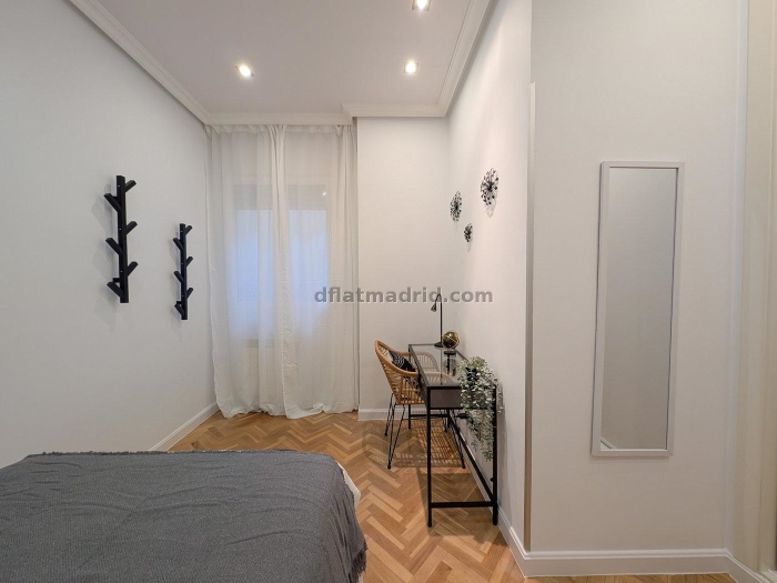 Apartamento Amplio en Centro de 2 Dormitorios #1598 en Madrid