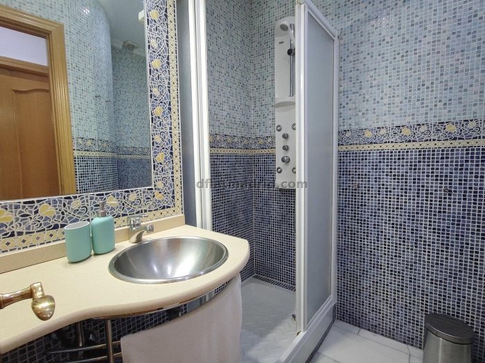 Apartamento Luminoso en Chamartin de 2 Dormitorios #1602 en Madrid