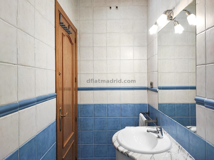 Apartamento Luminoso en Chamartin de 2 Dormitorios #1602 en Madrid
