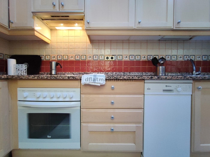 Apartamento Luminoso en Chamartin de 2 Dormitorios #1602 en Madrid