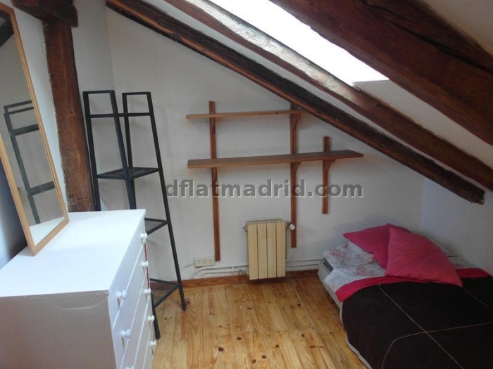 Apartamento Luminoso en Centro de 2 Dormitorios con terraza #1609 en Madrid