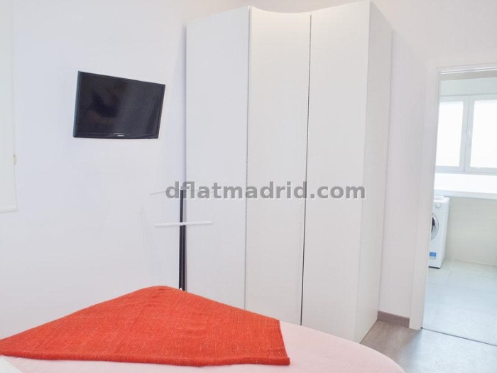 Apartamento en Centro de 1 Dormitorio #1681 en Madrid