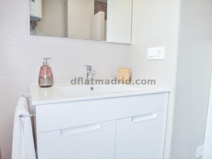 Apartamento en Centro de 1 Dormitorio #1681 en Madrid